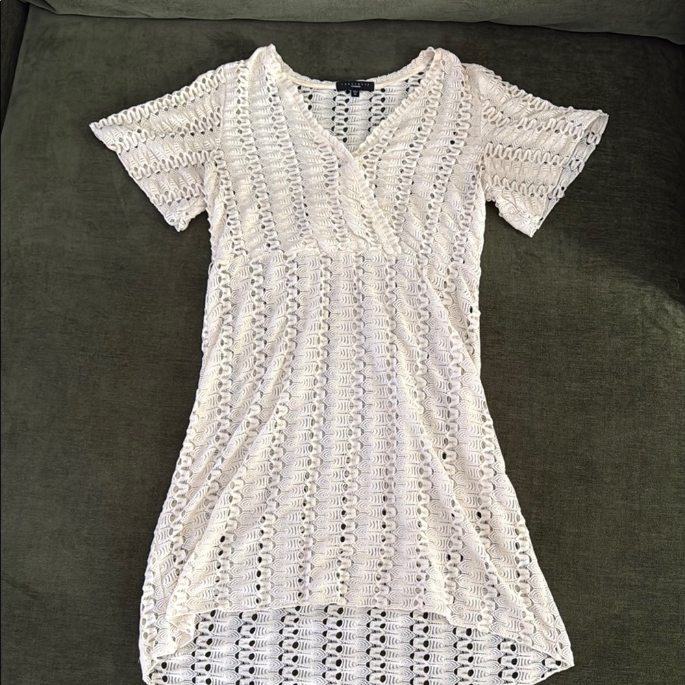 Sanctuary White Crochet Short Sleeve HighLow dress/coverup sz M